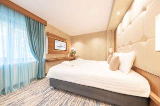 Grand Canyon Hotel - 8