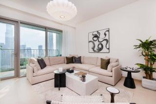 Luxe 3 Bedroom Apartment with Burj Khalifa View-Dubai Mall Access - 6