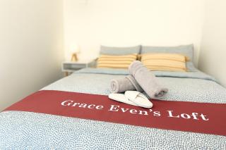 Grace Even's Loft - Charme Médiéval & Confort Moderne - Wi-Fi Fibre, Netflix & Cuisine Équipée - Séjour Idéal en Duo ou Solo - 3