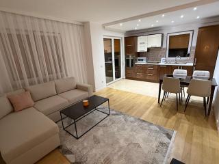 City Park Apartment - 0