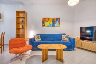 Charming 2-Bedroom Apartment with Balconies MGAJ1-1 - 6