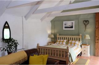 Cottage Sleeps 2- Wood Fire Garden Pets Parking - 8