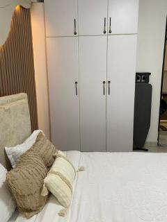 Town view apartment with gym - 3