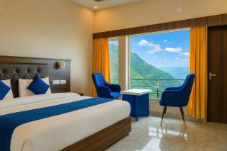 Hotel The HSR With Rooftop Cafe, Mussoorie - 4