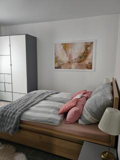 Warburg, FeWo "Sweet Home" 2,5 Zi- EG-separater Eingang - Parkplatz - Terasse- komfortabel,renoviert - 7