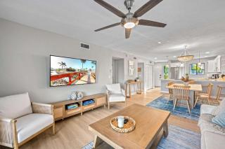 Dans Florida Condos Sunrise Bay at Runaway Bay - 1