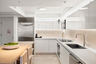 Oceanview Private Residence at 1 Hotel and Homes - 1202 - 1