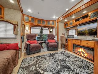 Glamping On Locust Ridge #1407 - Laurel - 5