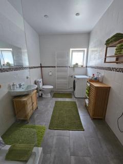 Warburg, FeWo "Sweet Home" 2,5 Zi- EG-separater Eingang - Parkplatz - Terasse- komfortabel,renoviert - 5