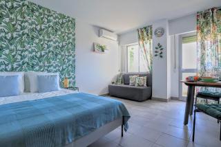 Cozy Holiday Studio Palmeras - WiFi, AC, Pool - 8