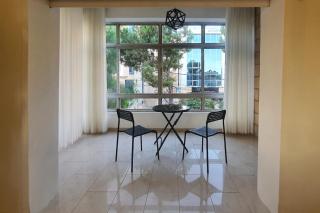 3BR Central Apt Balcony & Abdoun Bridge View - 0