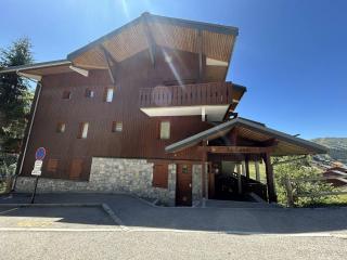 Appartement cosy avec accès direct aux pistes, proche Lac de Tueda - FR-1-355-156 - 9