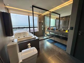 Vista para a baía com sofisticação - 1