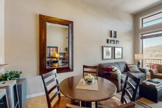 Chelan Resort Suites - #409 Suite Views 409 - 5