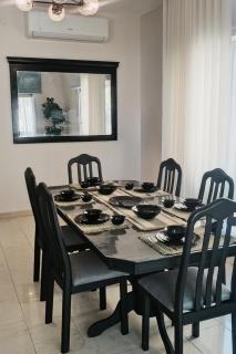 3BR Central Apt Balcony & Abdoun Bridge View - Amman - 2