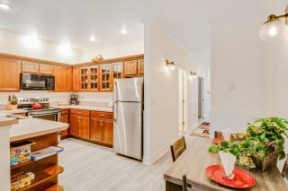 The Charleston at the Judith Ann Inn - 4