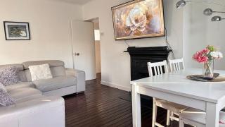 Bright 2 bed flat in Islington - 0