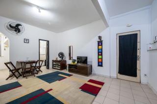 Vacation apartment one block from Leme Beach - 6