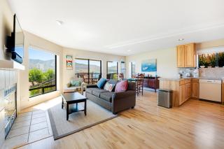 Lake Chelan Shores - Sunny by the Lake 18-4 - Lakeside - 6