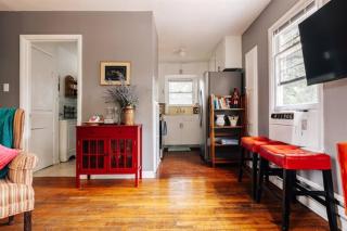 Magic Tree House at UT Campus by Creek, Walk to Football, Moody - 1