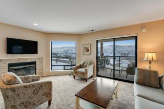 Lake Chelan Shores Chelan Beauty 18-7 - 9