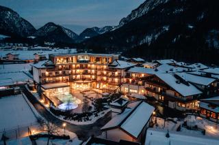 POST Family Resort - Unken - 0