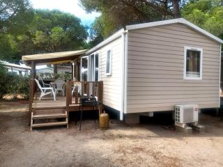 Trigano évolution 35 climatisé, 3 chambres dans camping 4 étoiles à La Presqu'ile du Barcares - 4