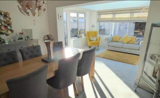 Modern 4BR Getaway House for Families and Groups - 2