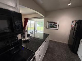 Lake Front Entire Home FL Getaway - 4