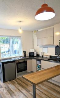 Tŷ Cefn at The Lodge - 2