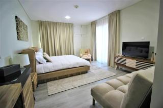 Premium 1BR on High Floor with Stunning Sea View and Balcony - 0