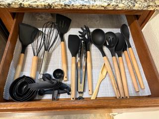 Fully furnished Copperas cove home, 3 bedrooms and 2 bathrooms, Fenced yard, garage, wifi, long stays welcome - 1