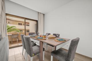 Sea View & Shared Pool in Lagos by HostWise - 1