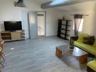 Magnifique T3 dans un domaine privé - 1