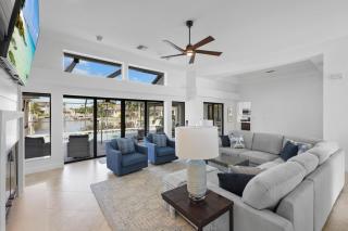 Coastal waterfront home with pool spa and dock - 9