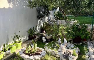 Awesome Apartment In Duce With House Sea View - 3