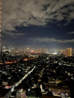 Prisma Residences - 1 Bedroom with Free Parking & Kitchen Near BGC - 1