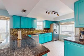 Let The Sea Wash Away The Worries - 4