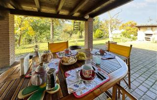 Cozy Home In Pozzol Groppo With Wifi - 9