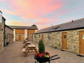 Wagtail Cottage-Ukc6984 - 3