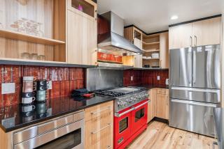 5BR Ski in Out Mountain Getaway with Hot Tub and Views - 3