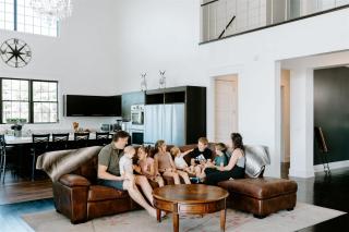 The Pines at Signal Mountain with Hot Tub - 1