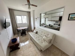 Vista mar a 700m da praia – Vila Tupi - 0