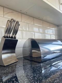 The Felix Apartments - 1 Bedroom - WIFI - FREE Parking - 5