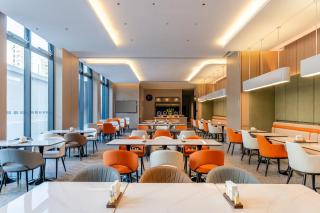 Holiday Inn Express Shanghai Changyang Road by IHG - 6