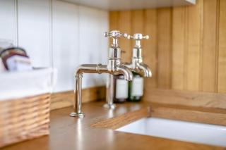 1 Bed in Cowling oc-s30772 - 3