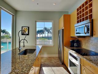 Diamond Beach 214 - Hugs On The Coast - 1