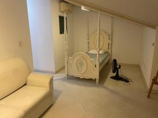 Casa Moderna com piscina e churrasqueira - 8