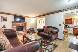 Less Than 1 Mi to Lake Family Home in Albrightsville! - 5