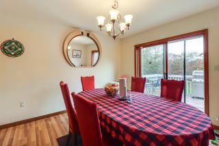 Less Than 1 Mi to Lake Family Home in Albrightsville! - 1